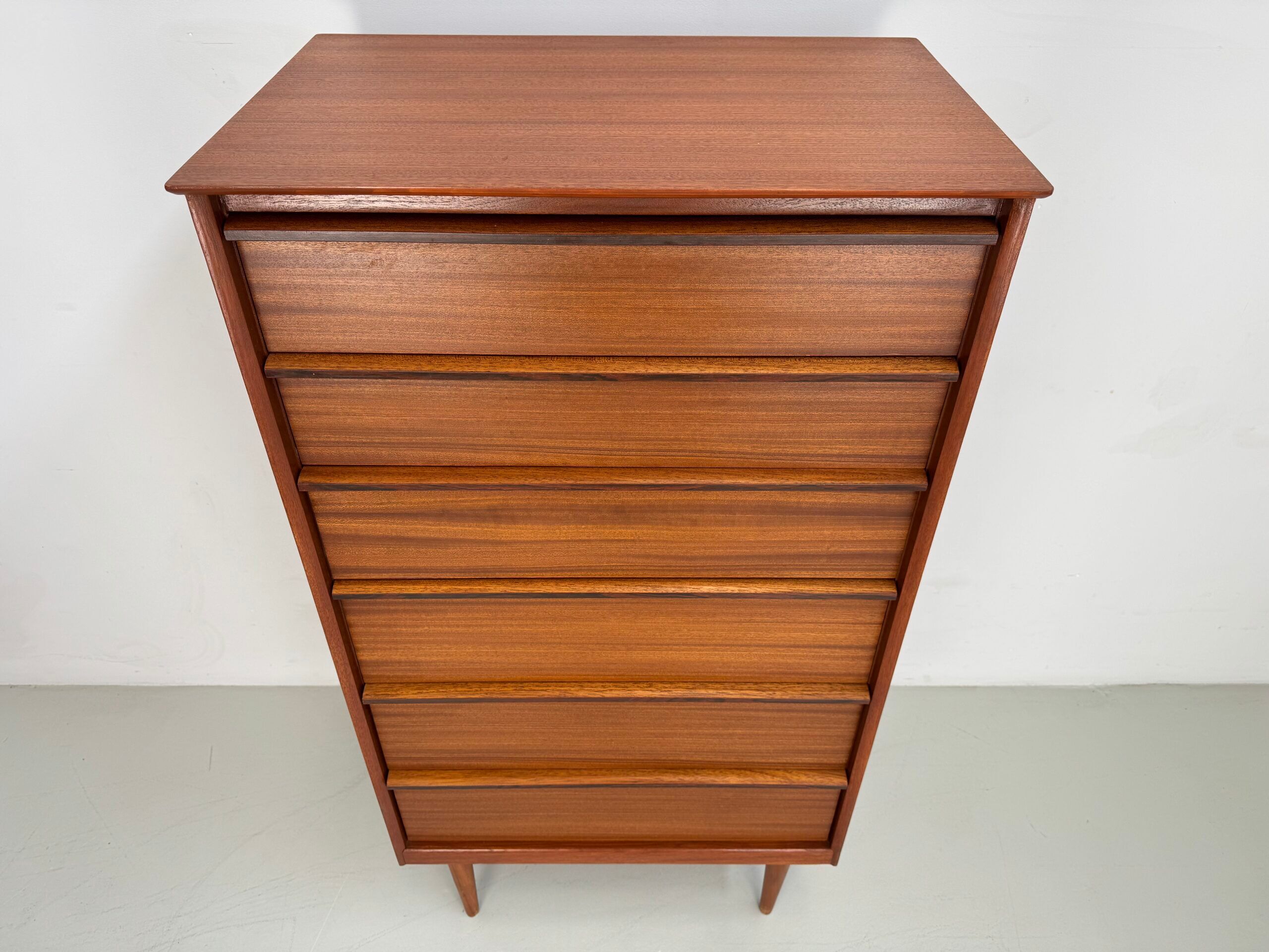 Commode vintage Austinsuite.