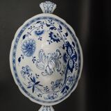 Soup Tureen with Lid Hutschenreuther Blue Onion Decor Porcelain, 3.5 L circa 1930 Made in Germany