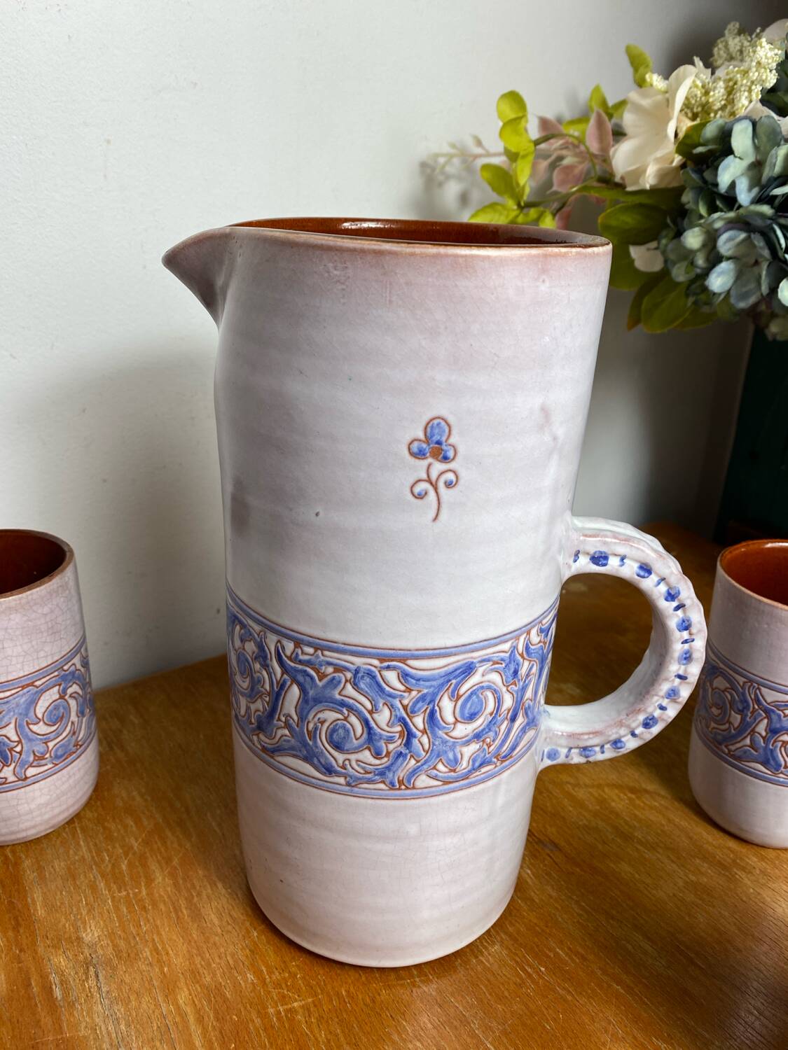 Ceramic orangeade set