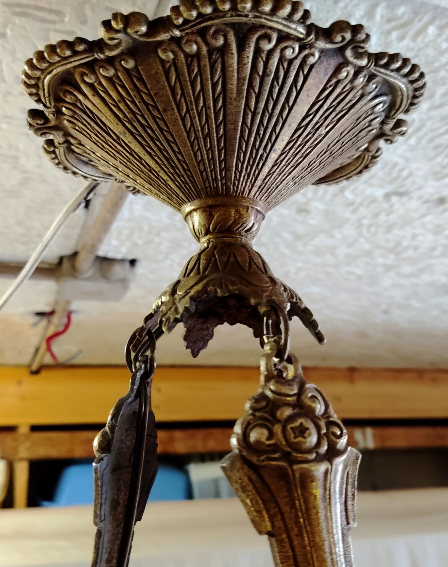 Art Deco bronze and glass suspension - 1930s/40s