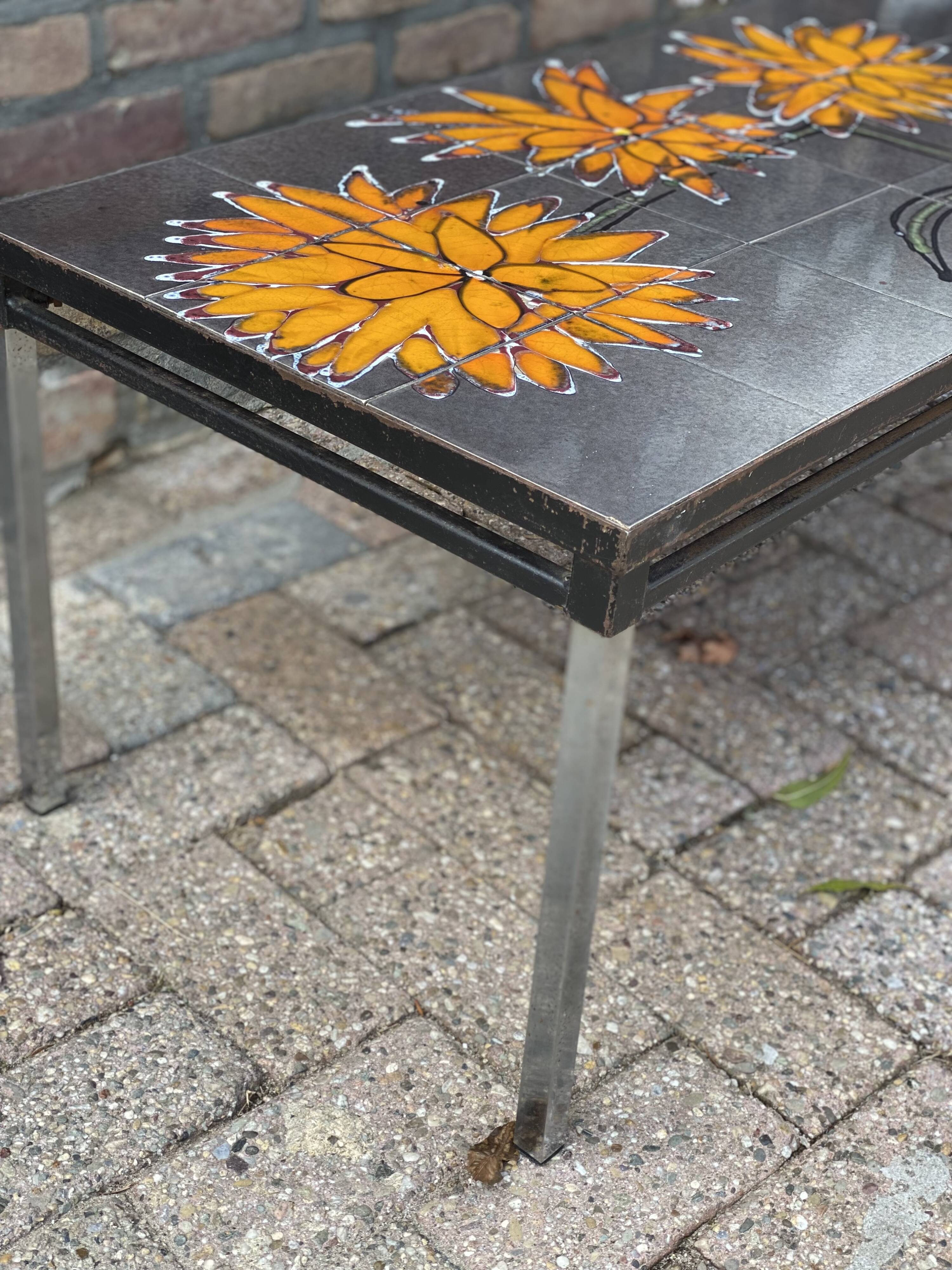 Adri Vintage Ceramic Coffee Table