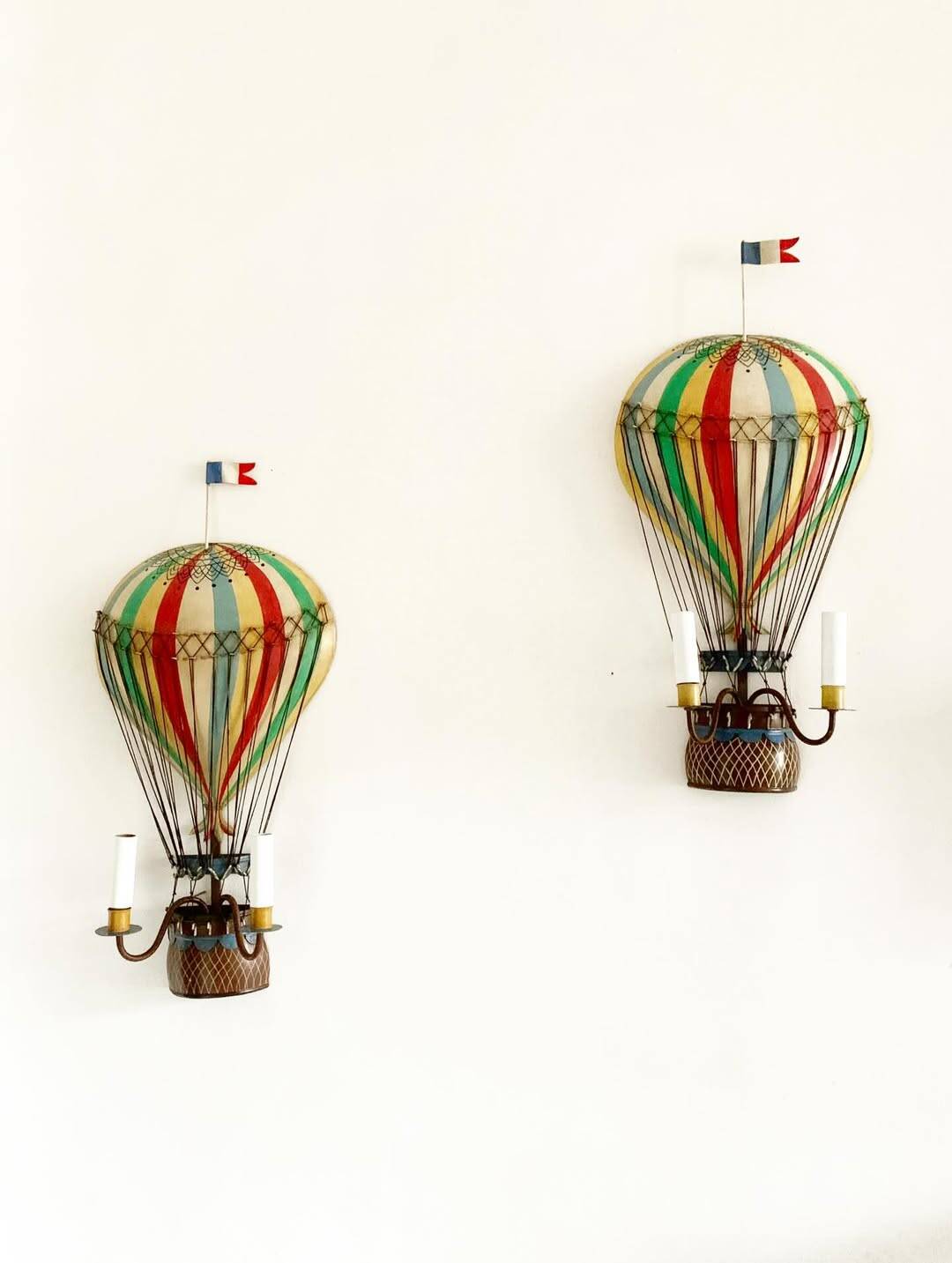 Pair of vintage Italian Montgolfière wall lights