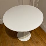 Side table Eero Saarinen for Knoll 1957