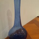 Très Joli Soliflore En Verre Bullé Violet Signé Biot