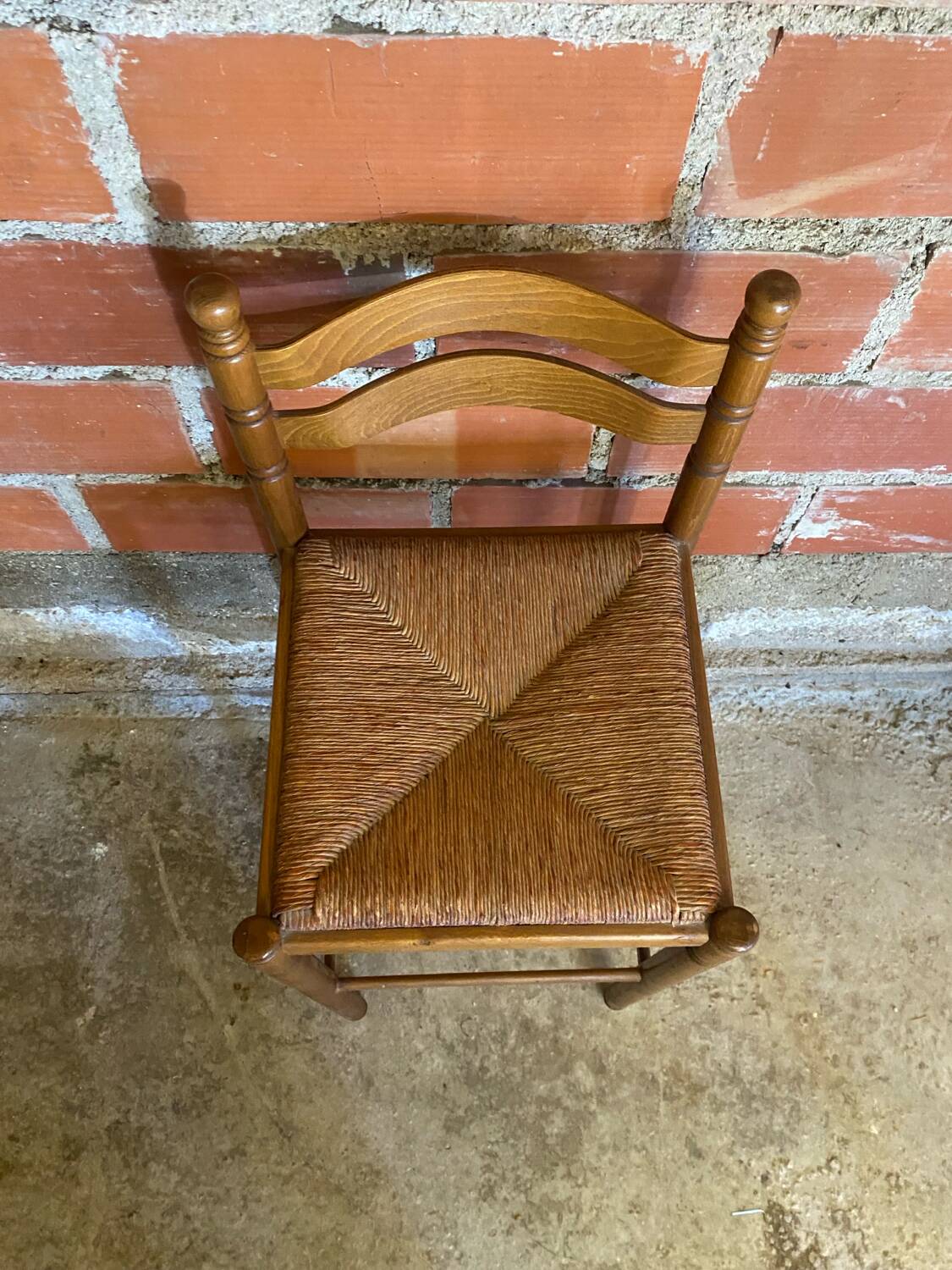 Tabouret de bar haut ancien bois tourné + assise paillée vintage
