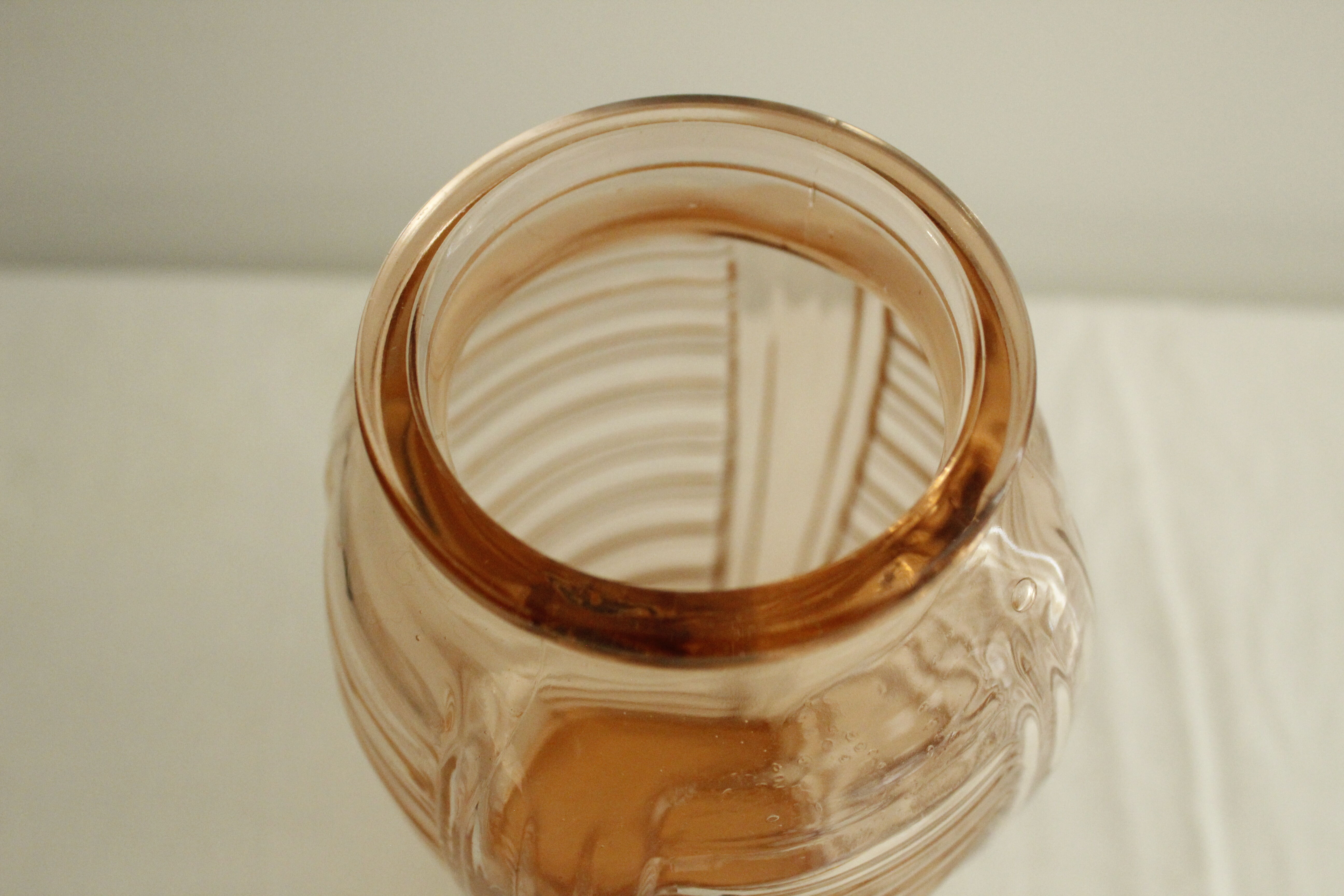 Art Deco vase pink glass