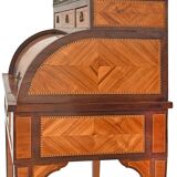 Cylinder desk in Louis XVI style