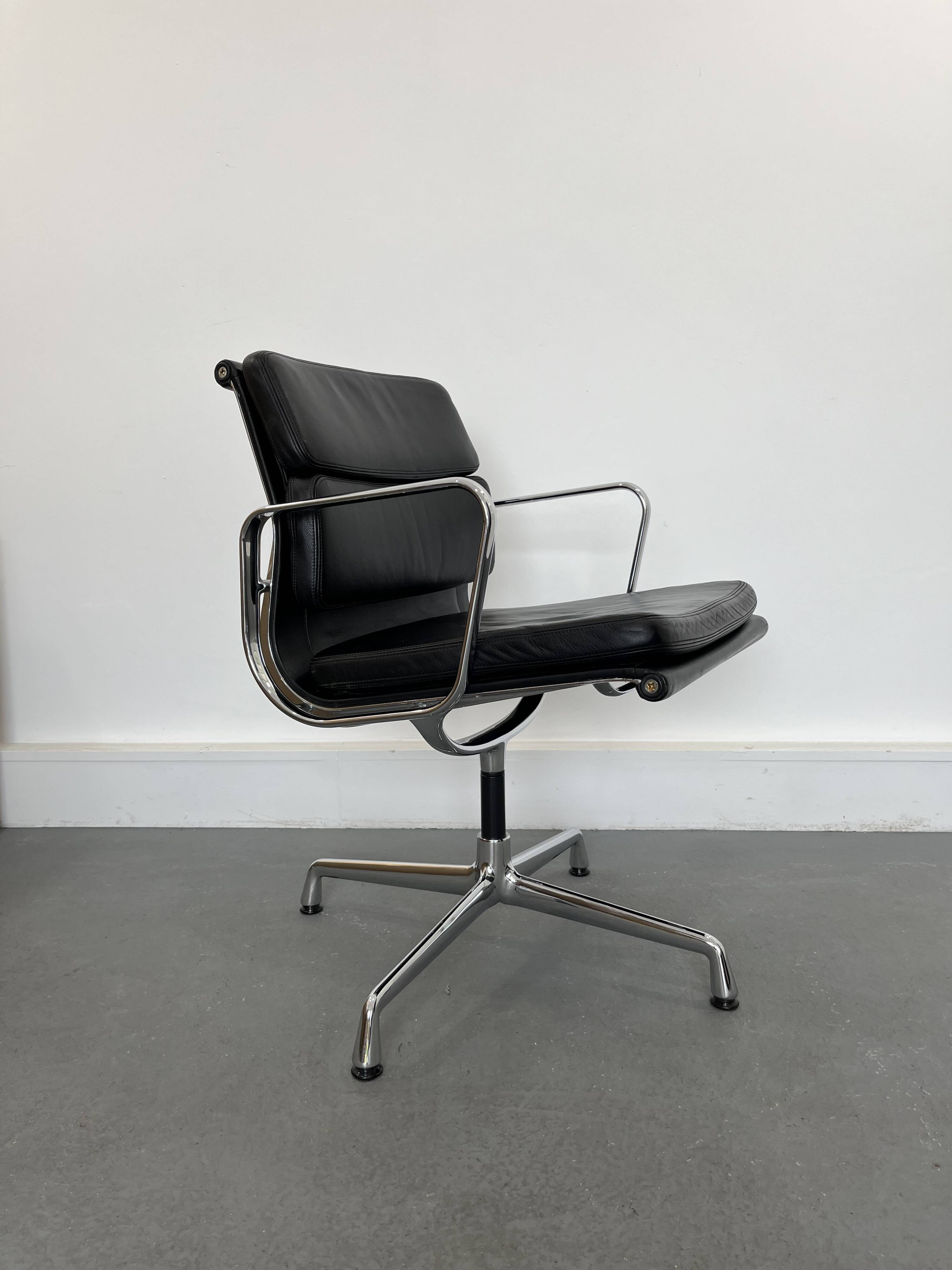 EA 208 Office Chair by Charles & Ray Eames for Vitra, 1990s
