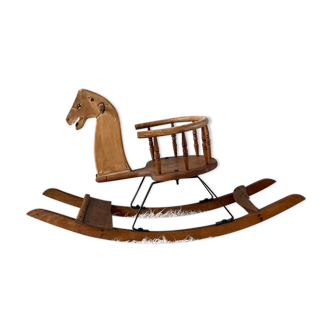 Cheval en bois 1950