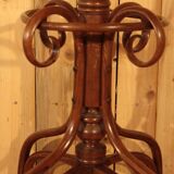 Parrot coat rack n°2 by Fischel no Thonet