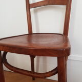 Curved wooden bistro chair