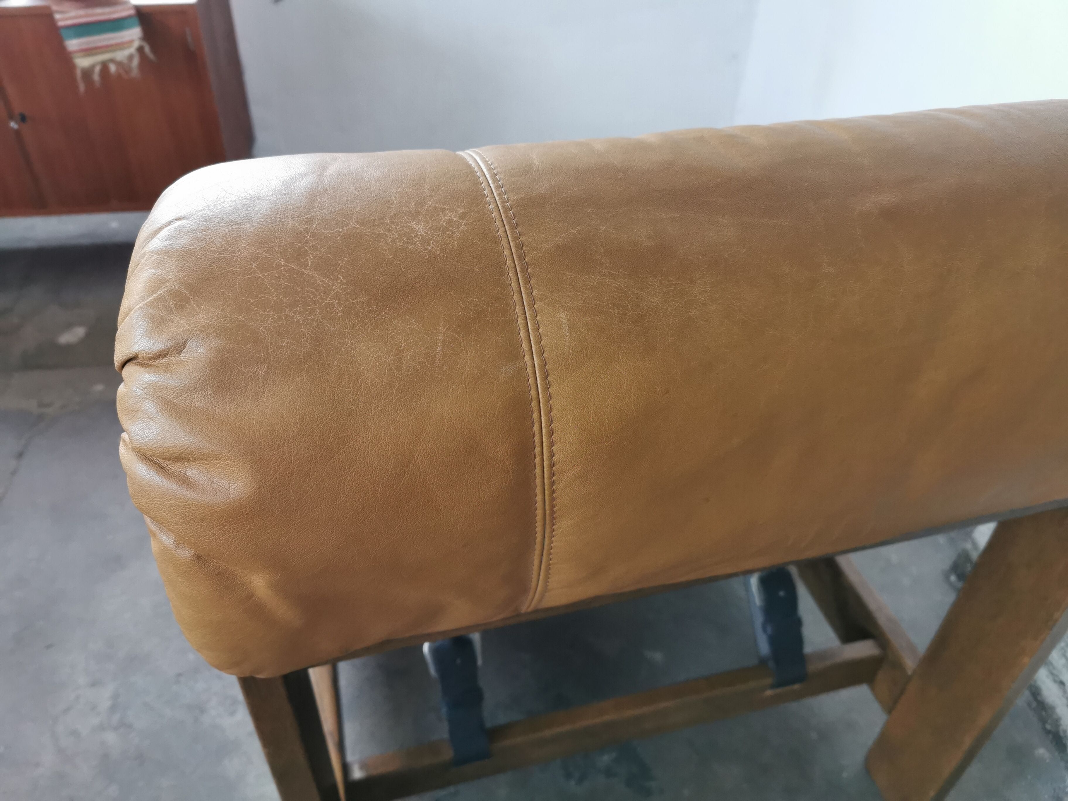 Tawny leather heater