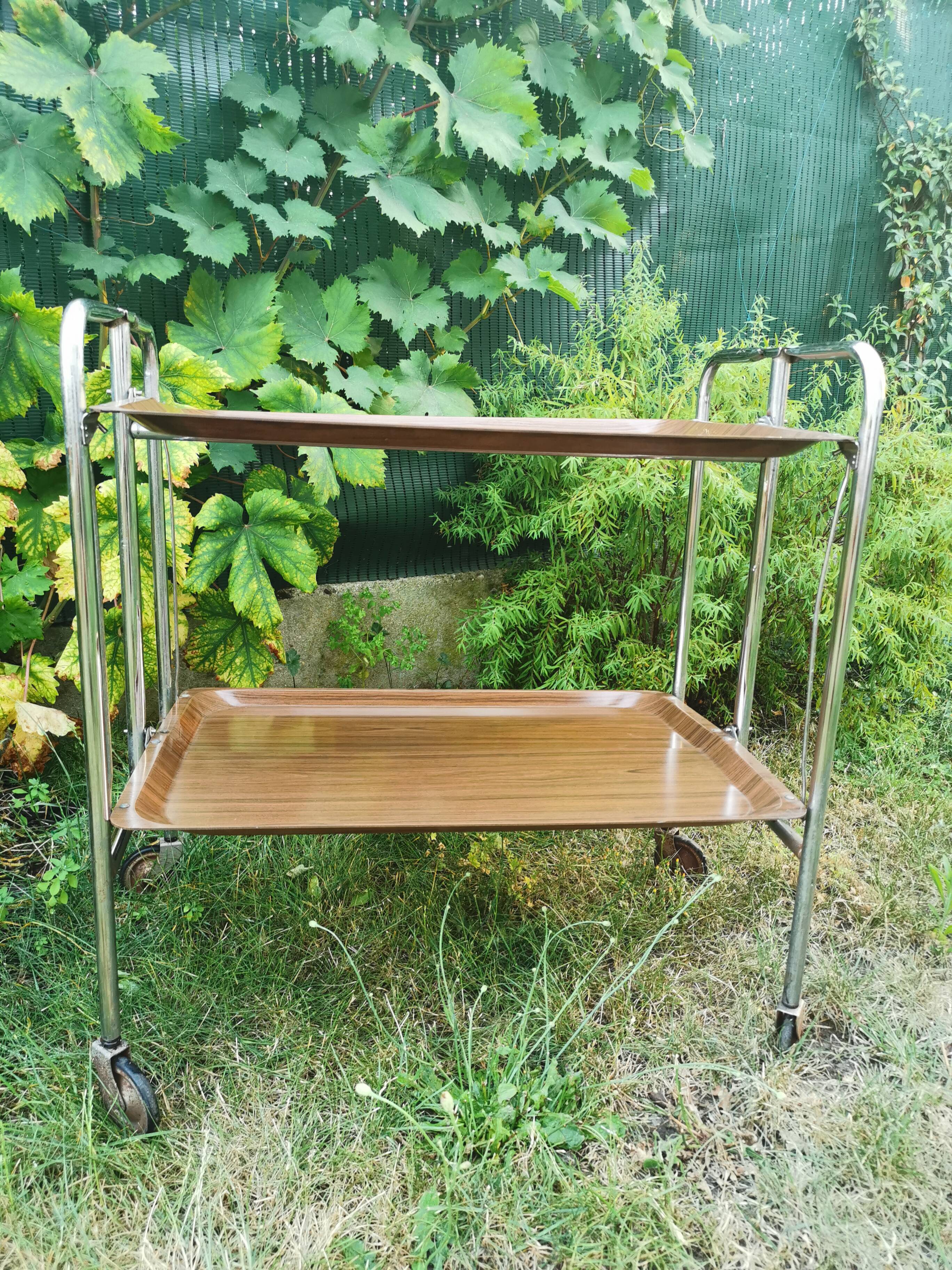 Vintage folding service