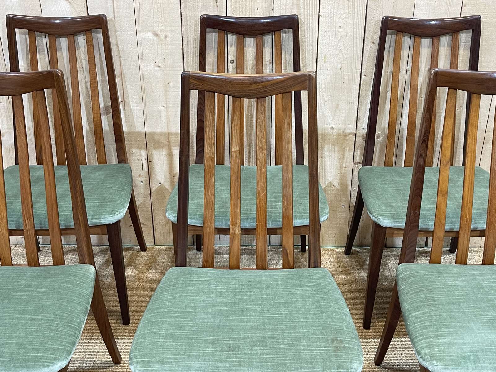 Suite of 6 chairs of the brand GPlan of the 70s in teak