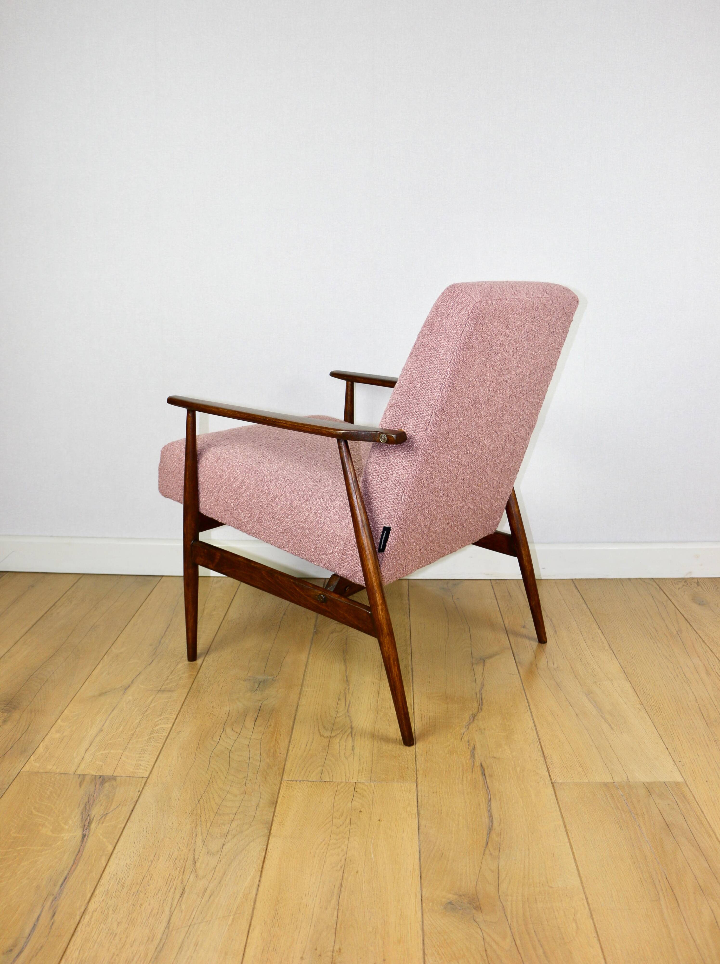 Fauteuil « Lis », années 1970, bouclé rose, design de Henryk Lis