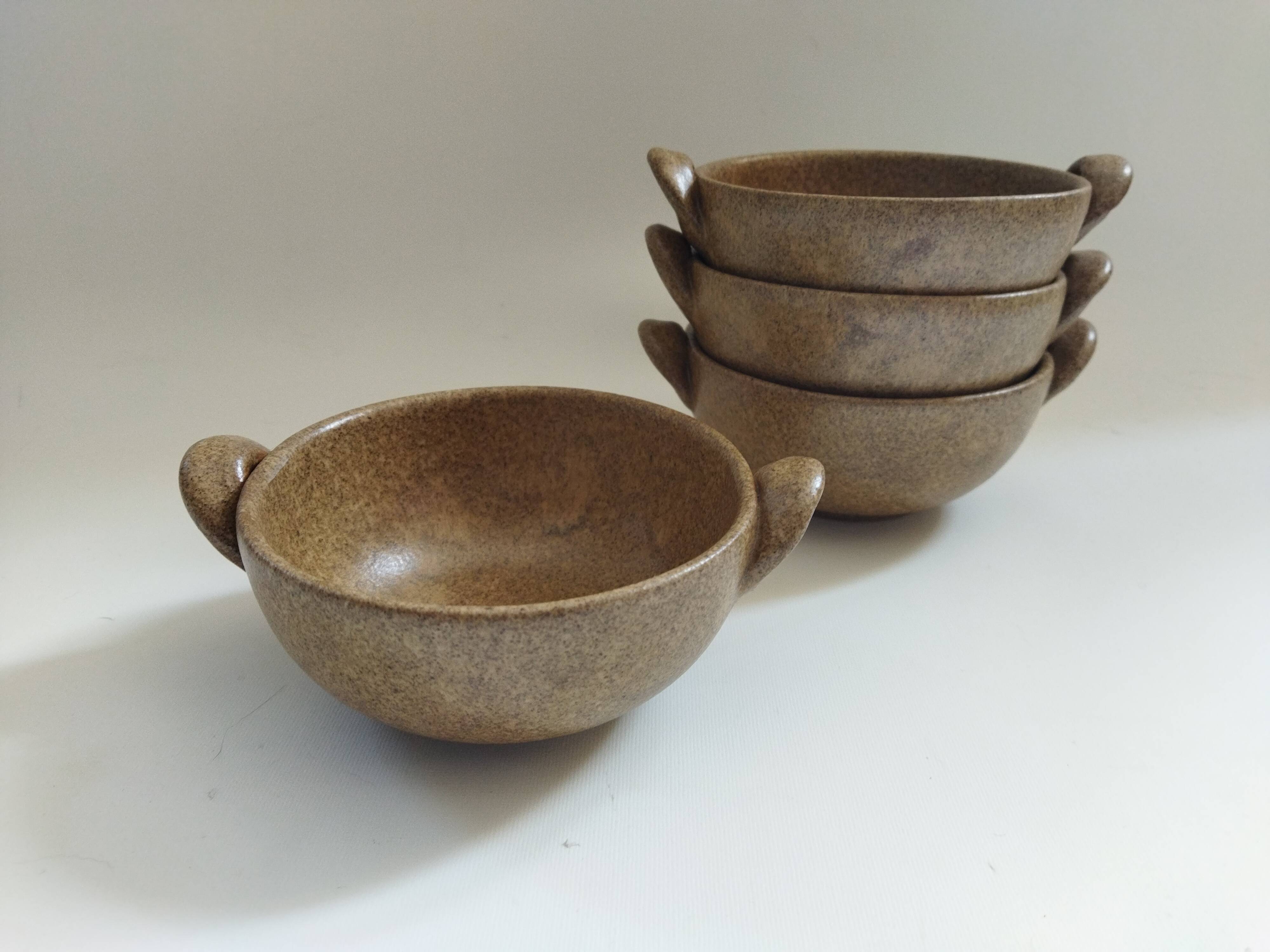 4 stoneware ear bowls
