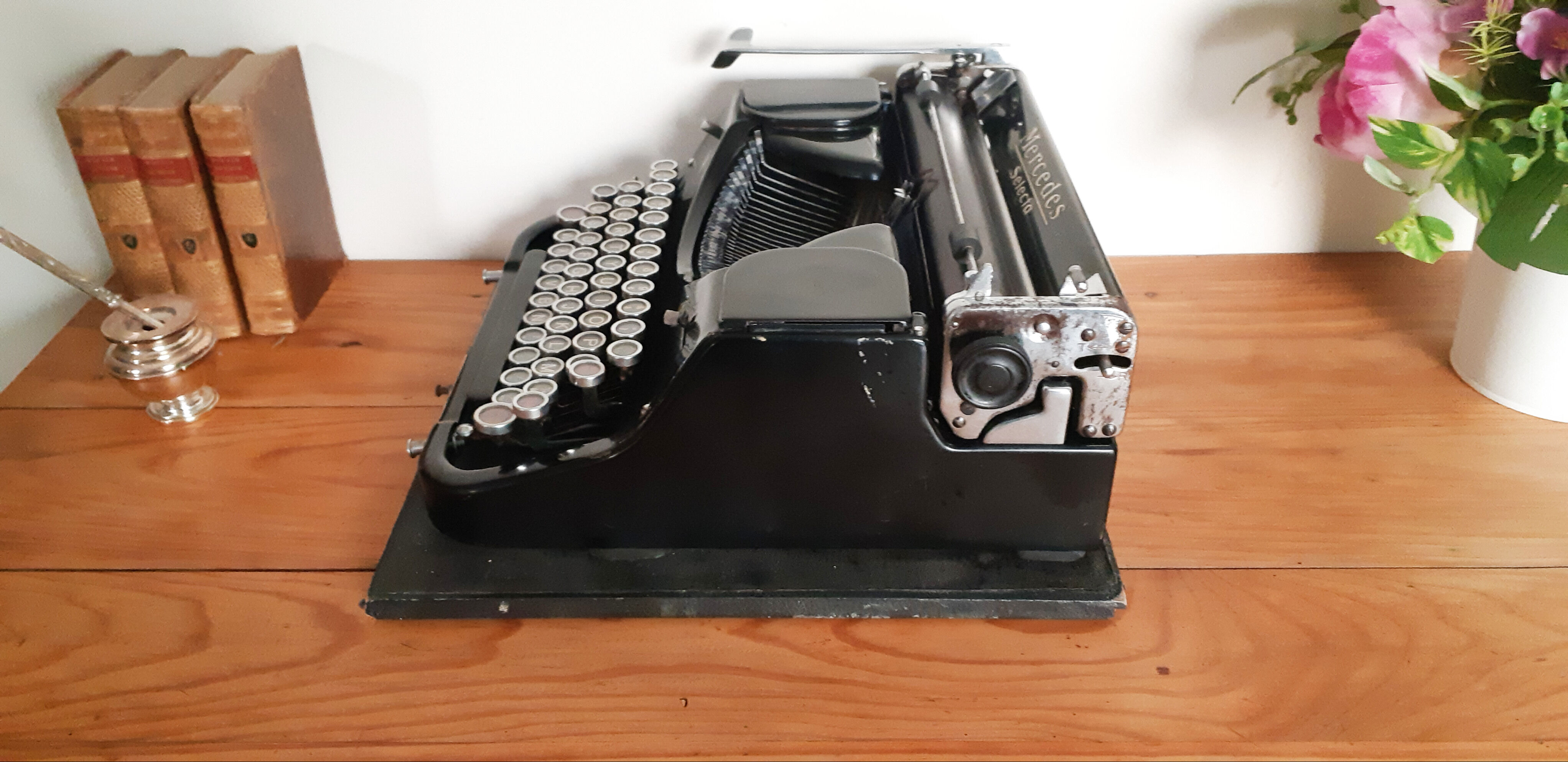 Functional typewriter , Mercedes Selecta