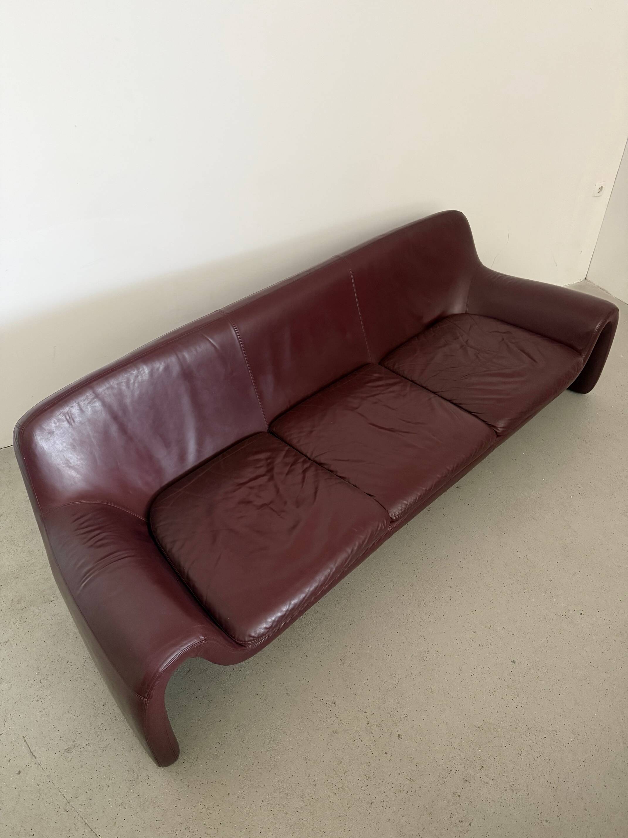 Sculptural 3-seater Leather Sofa by Cinova, Italy 1970s