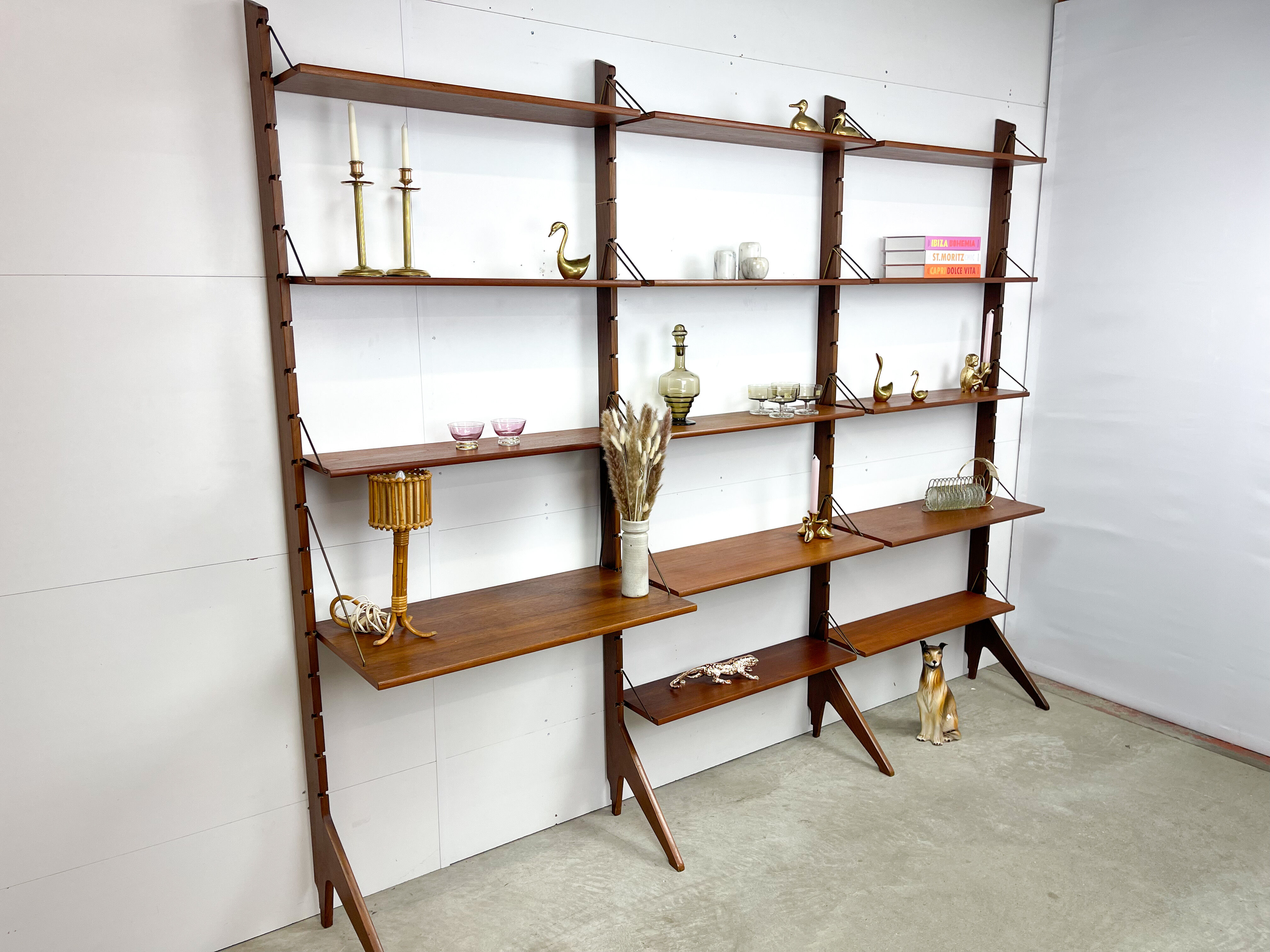 Armoire murale scandinave Blindheim Møbelfabrik