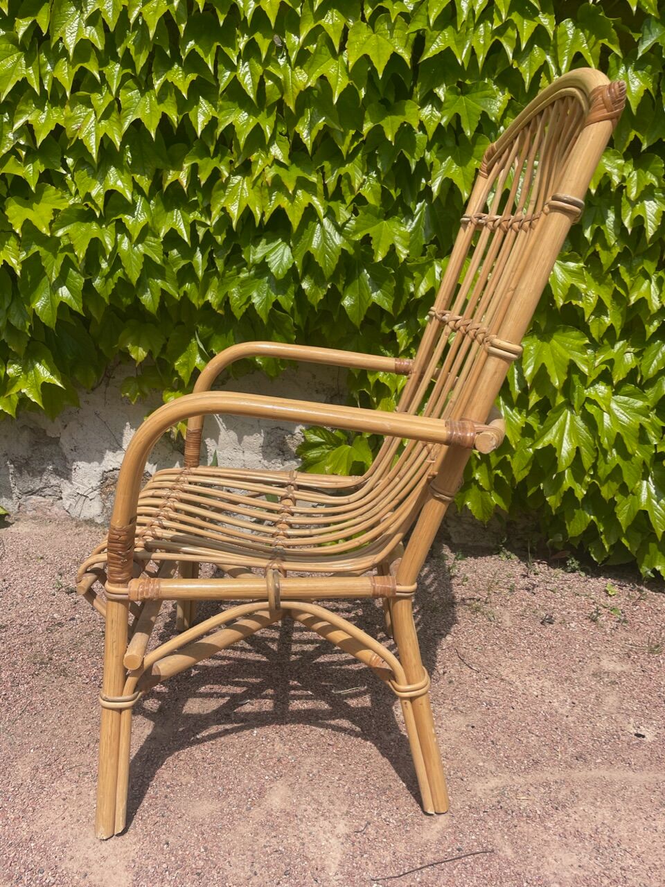 Series of 4 rattan armchairs from the 70s from the Netherlands