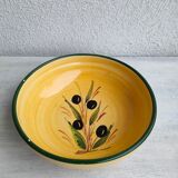 Lot of Provençal ceramic tableware