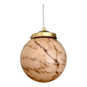 Suspension globe vintage en opaline effet marbré