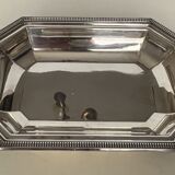 Dish in silver metal