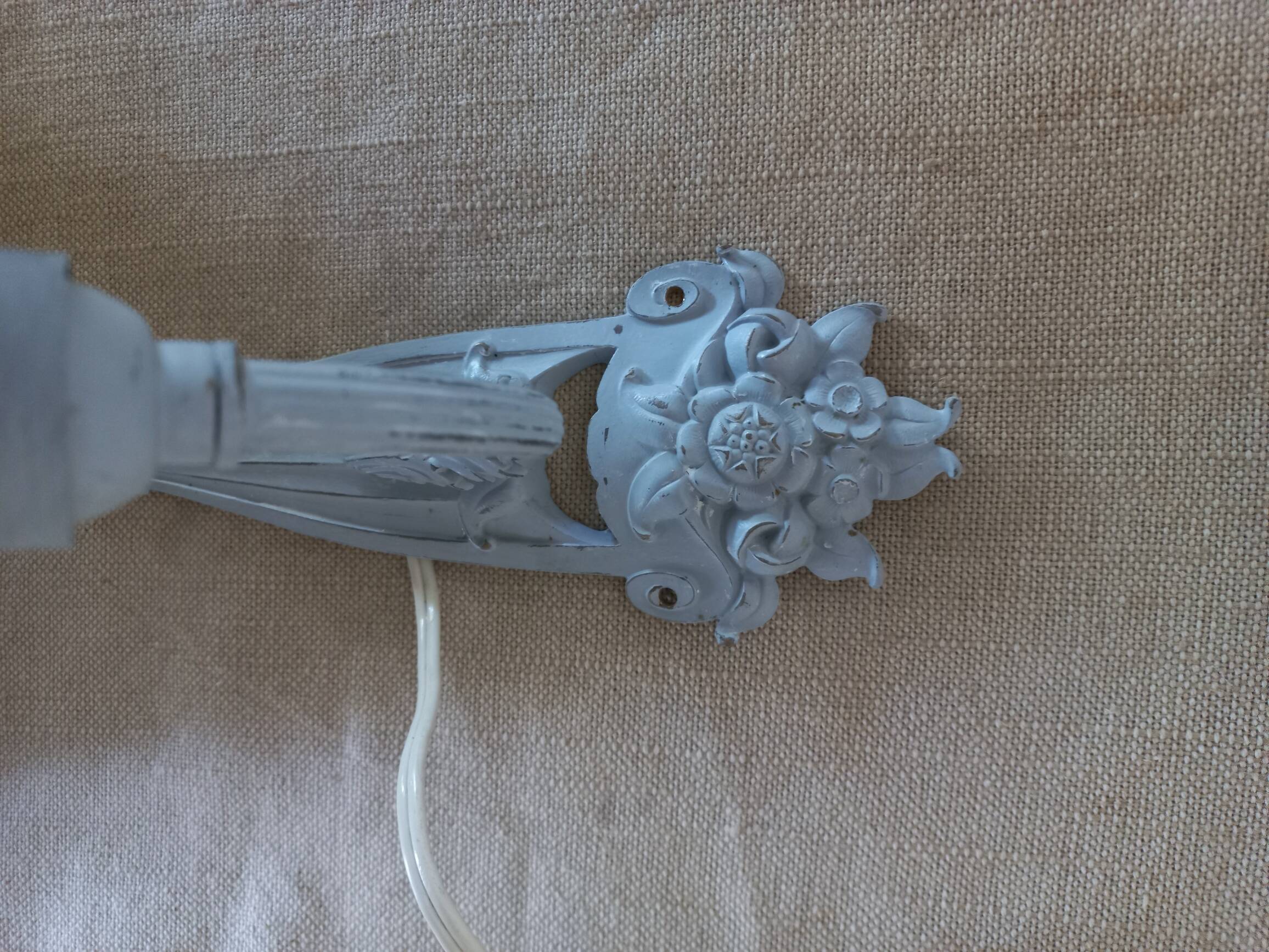 Art deco swan neck wall light with pink shade