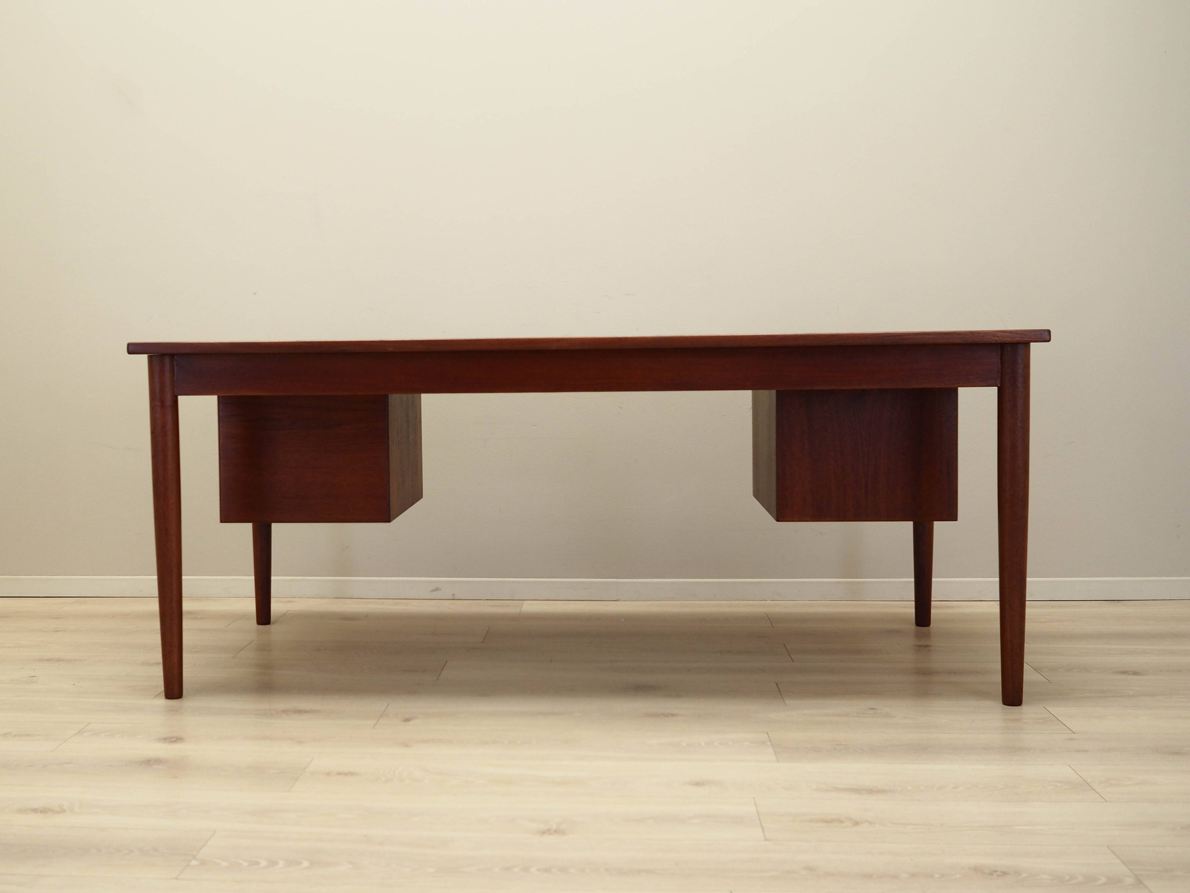 Teak desk, Danish design, 1960s, designer: Børge Mogensen
