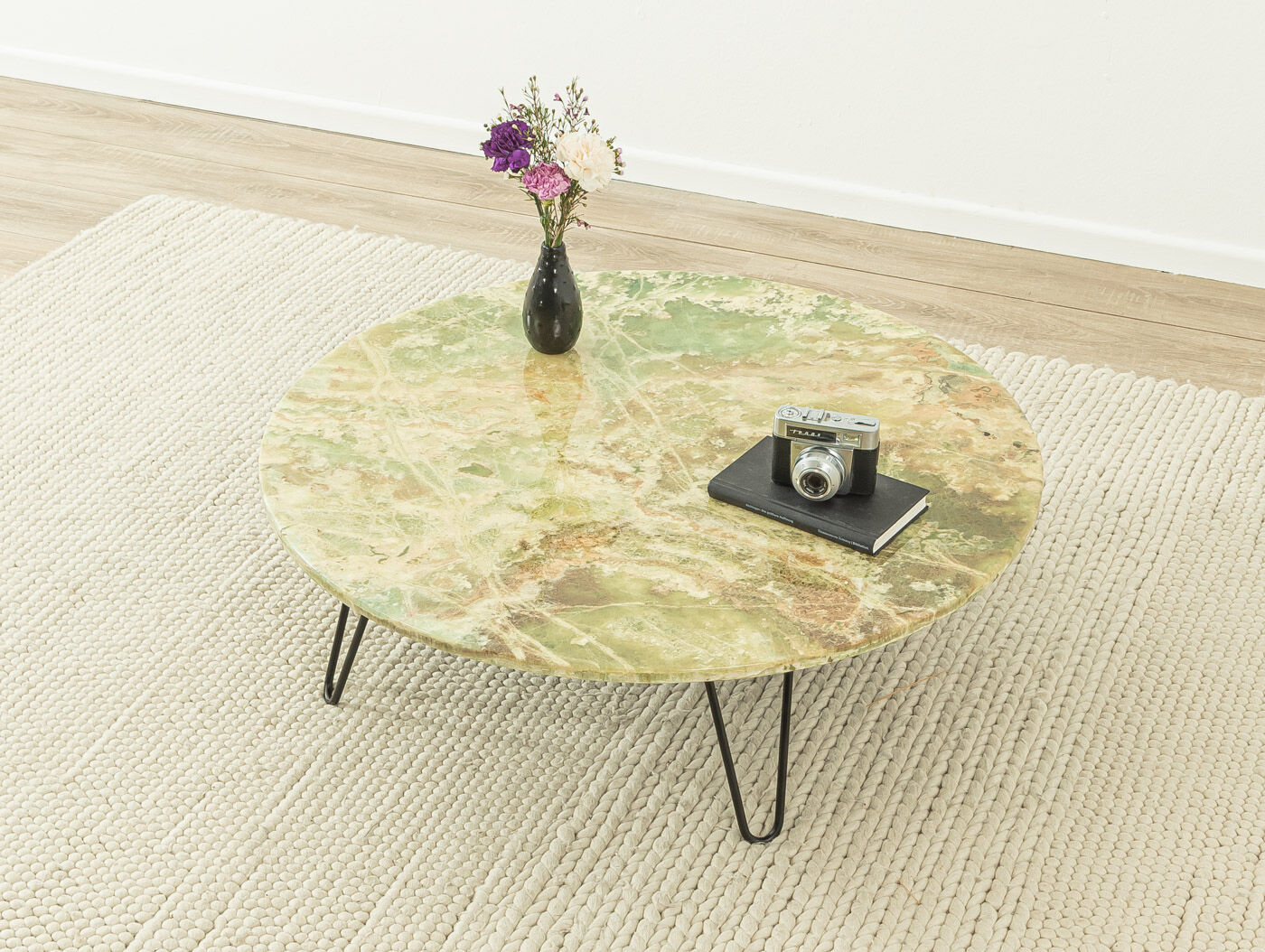 Onyx-marble coffee table, ø 90 cm