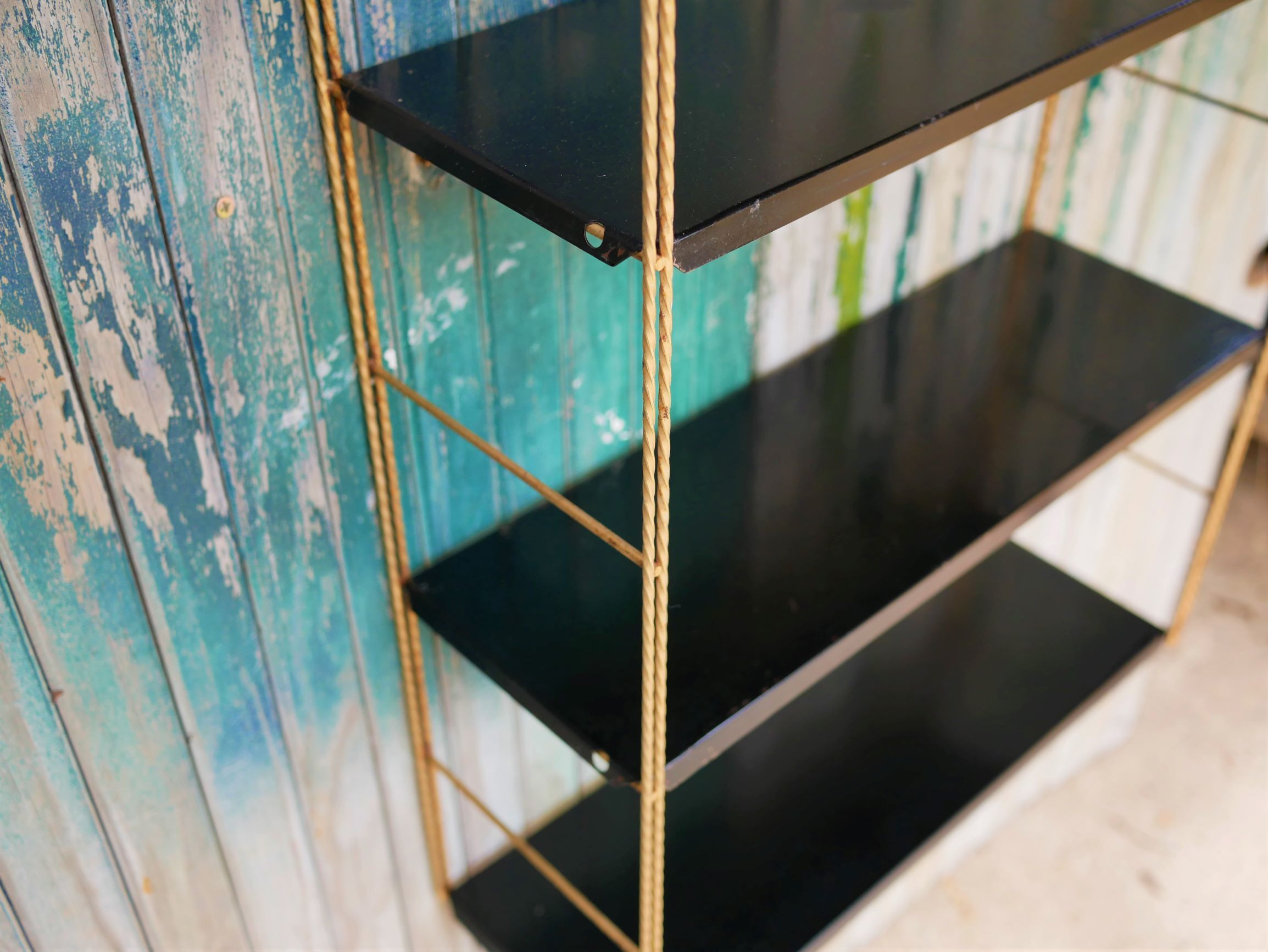 Modular shelf style String and taken, 60s