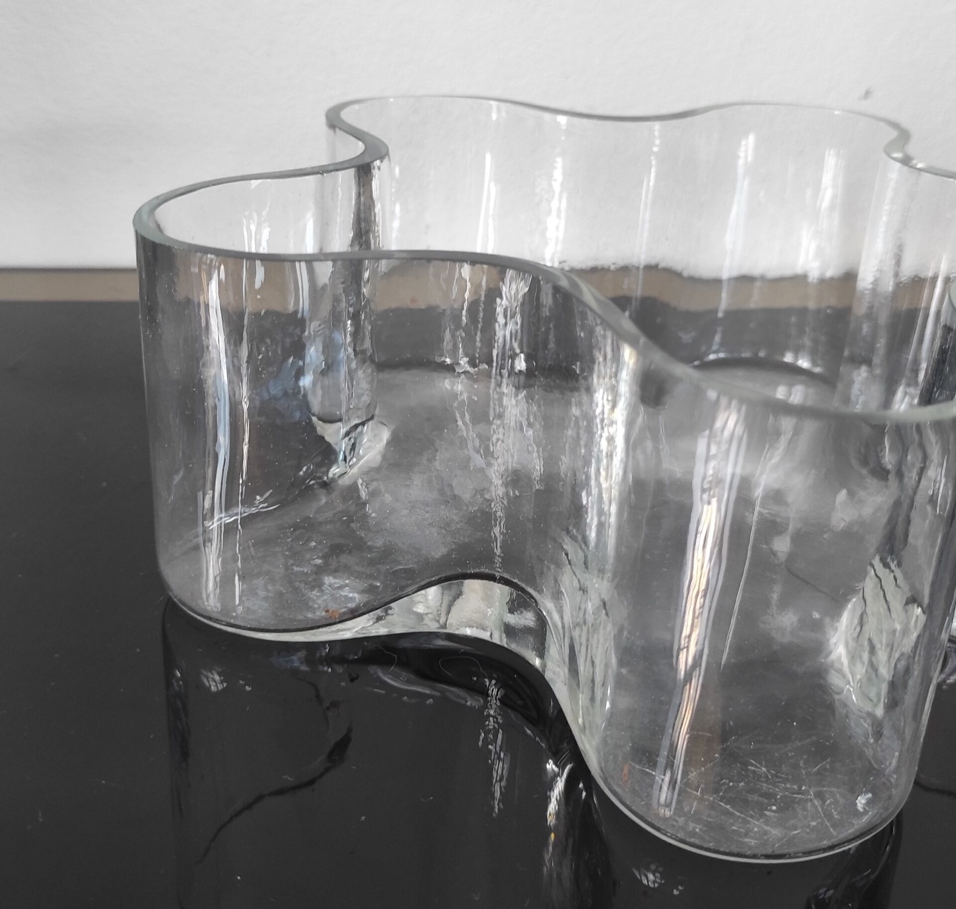Grand vide-poche organique en verre transparent