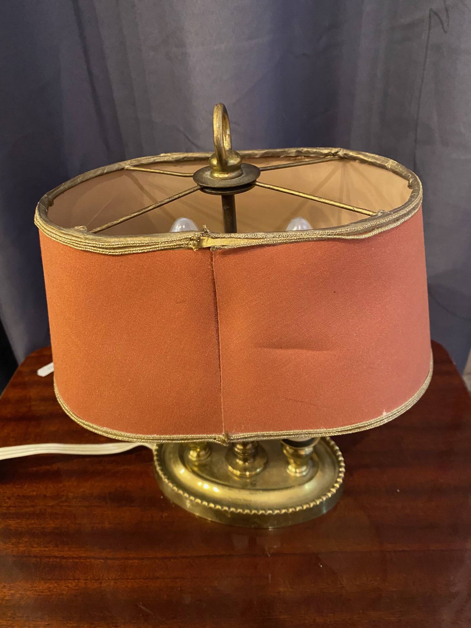 Lampe bouillotte en bronze double feux avec abat-jour tissu petit modèle