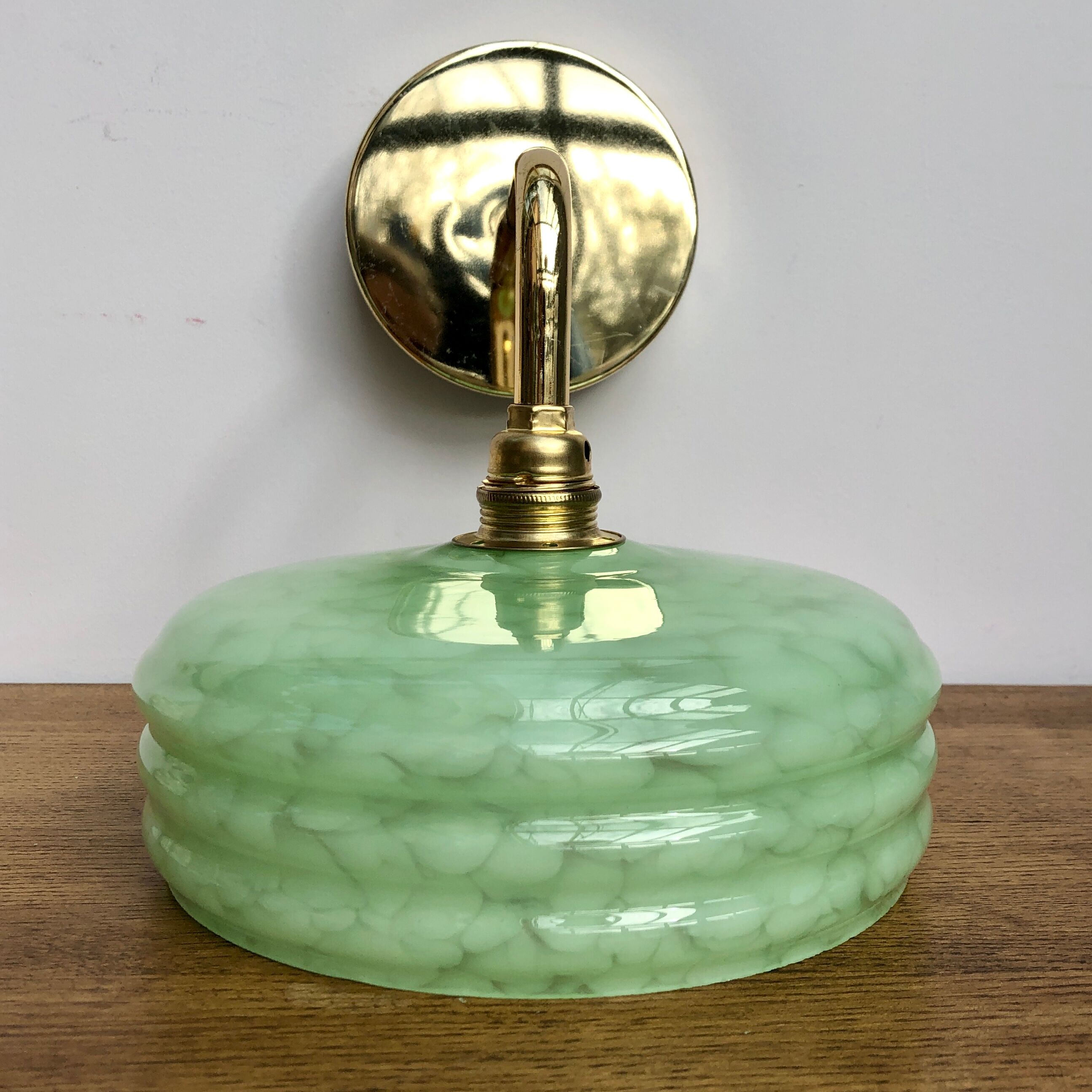 Clichy mint glass abt-day sconce
