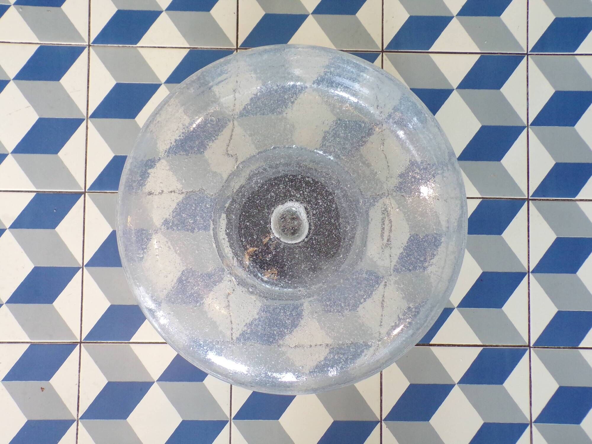 Large German ceiling light in bubbled glass Ø36cm