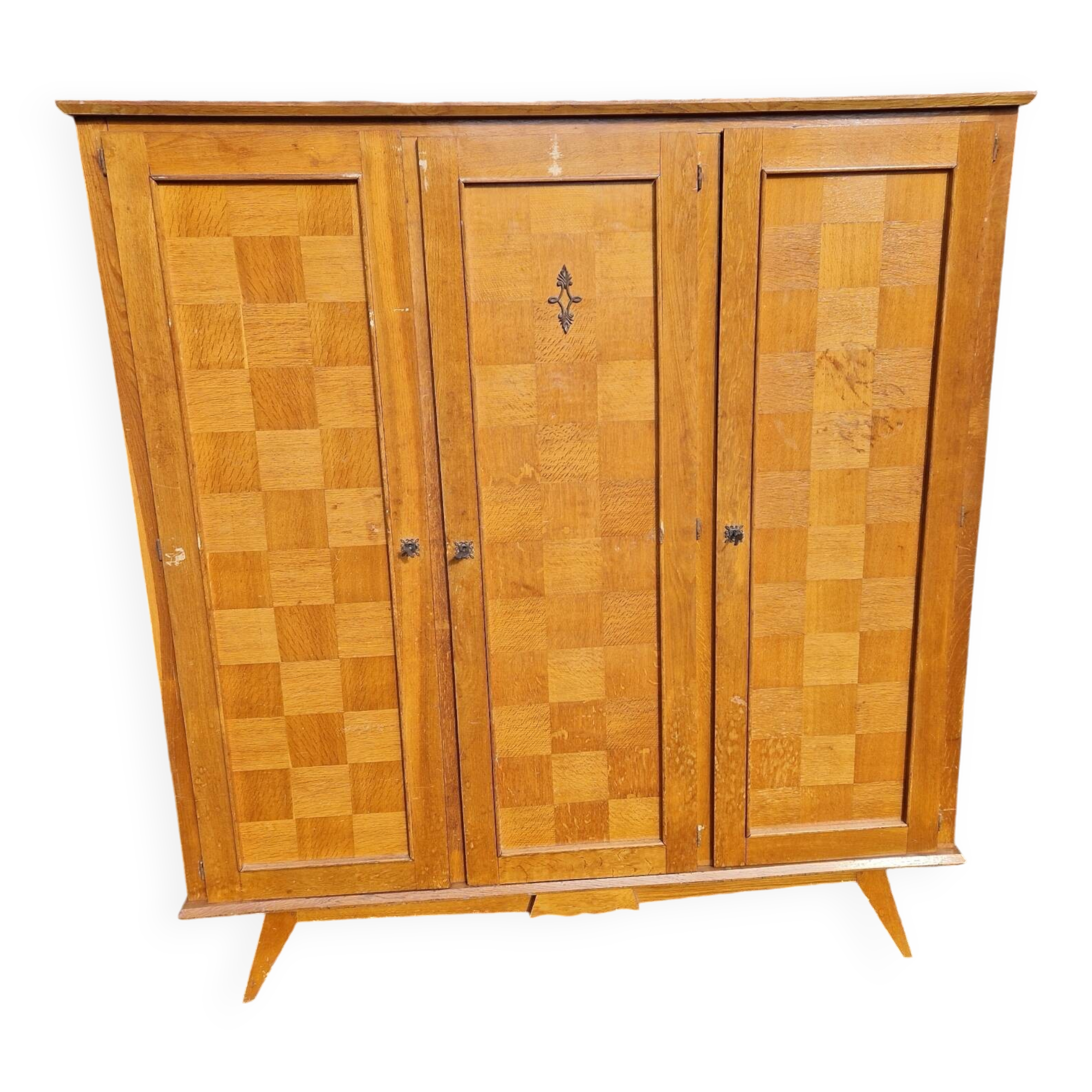 Vintage 3-door wardrobe from the 60s/70s.