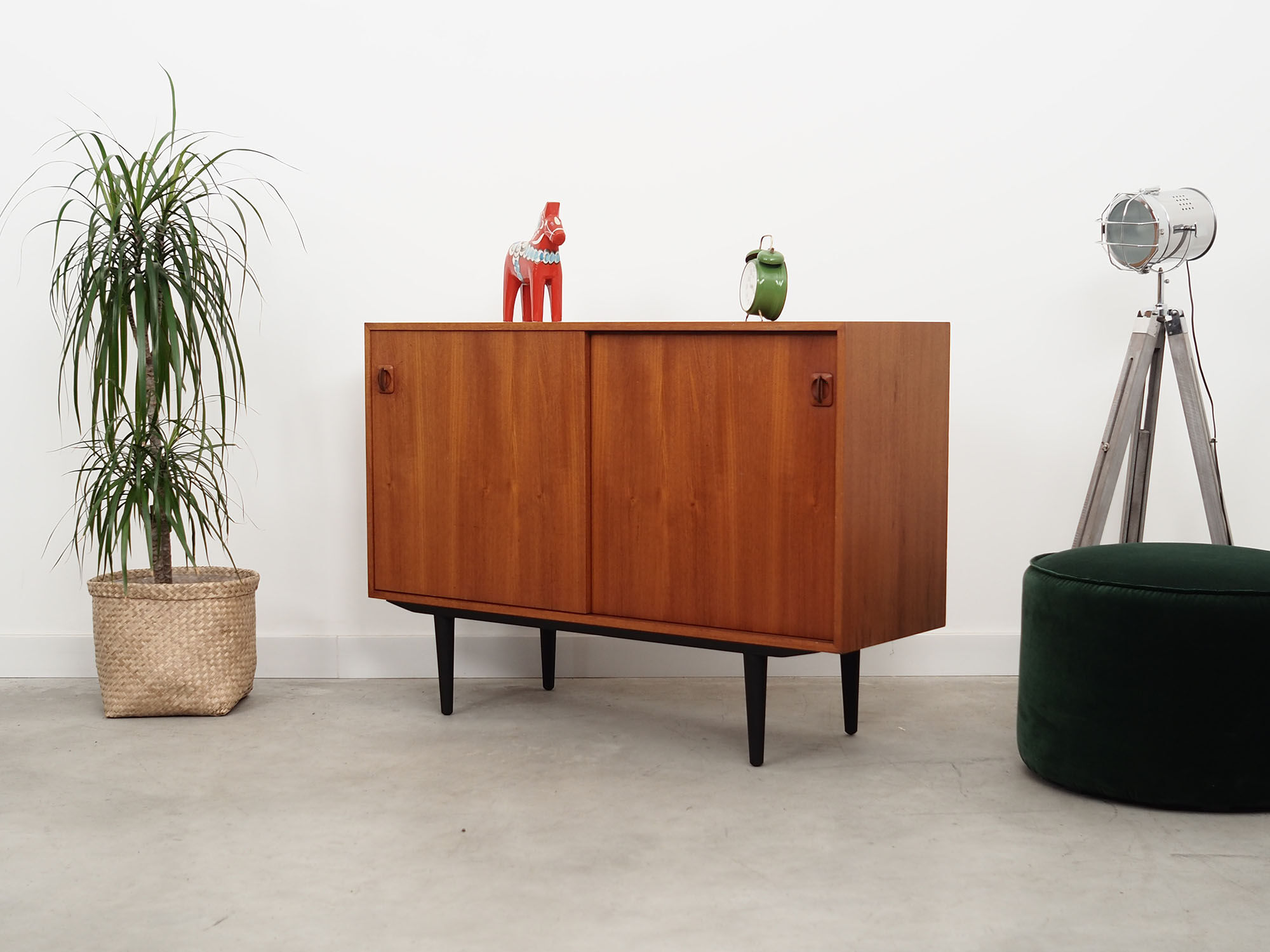 Teak dresser, 70's, Danish design, production: Denmark