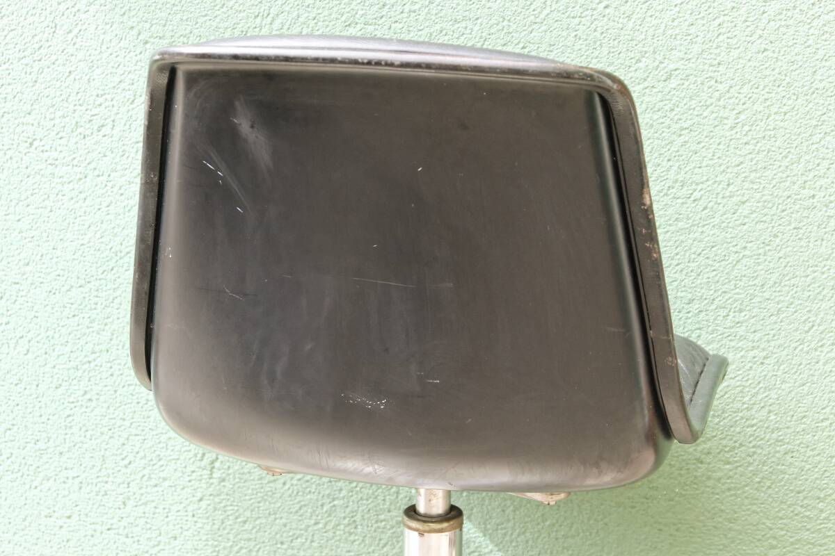 Wilkhahn swivel office chair, 1970s, chrome metal and leather