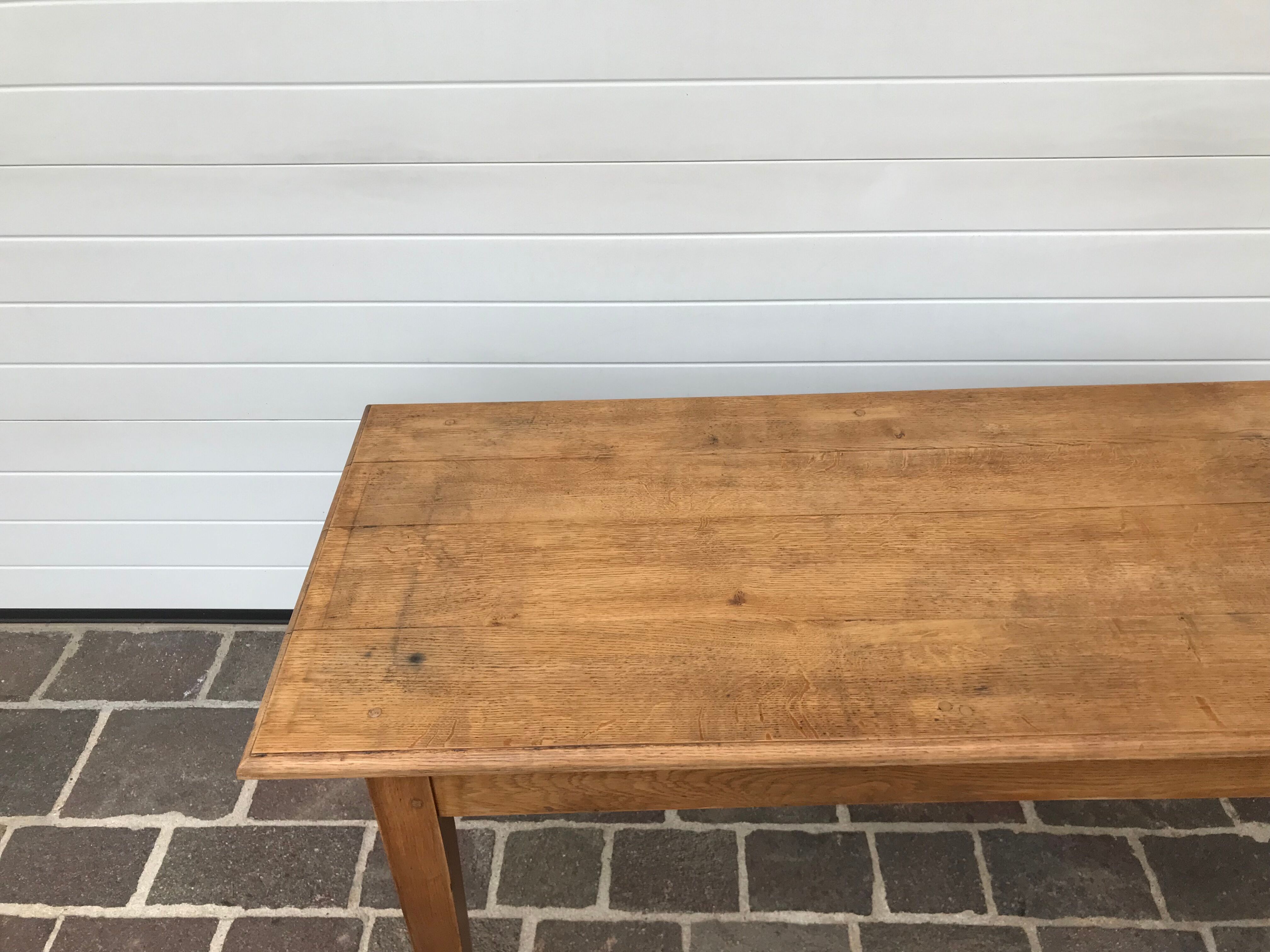 Farmhouse table