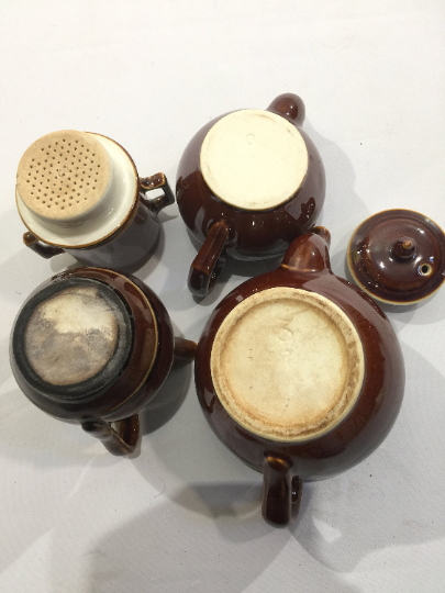 Coffee maker, teapot, milk pot