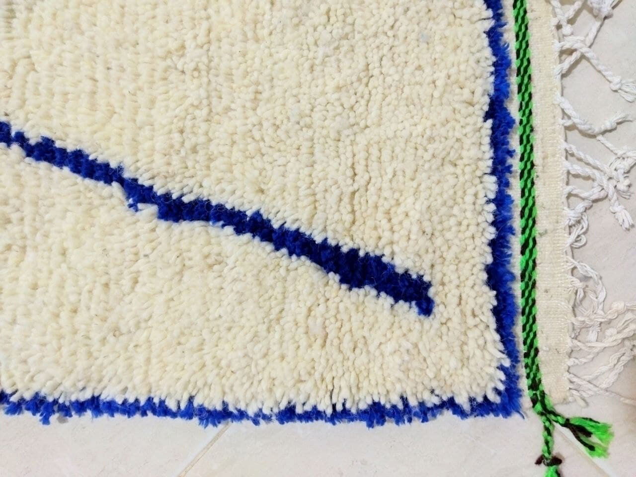 Tapis berbère marocain 255x147cm