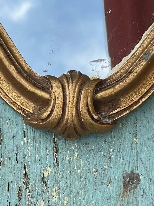 Louis XV rococo style mirror in gilded wood - timeless elegance