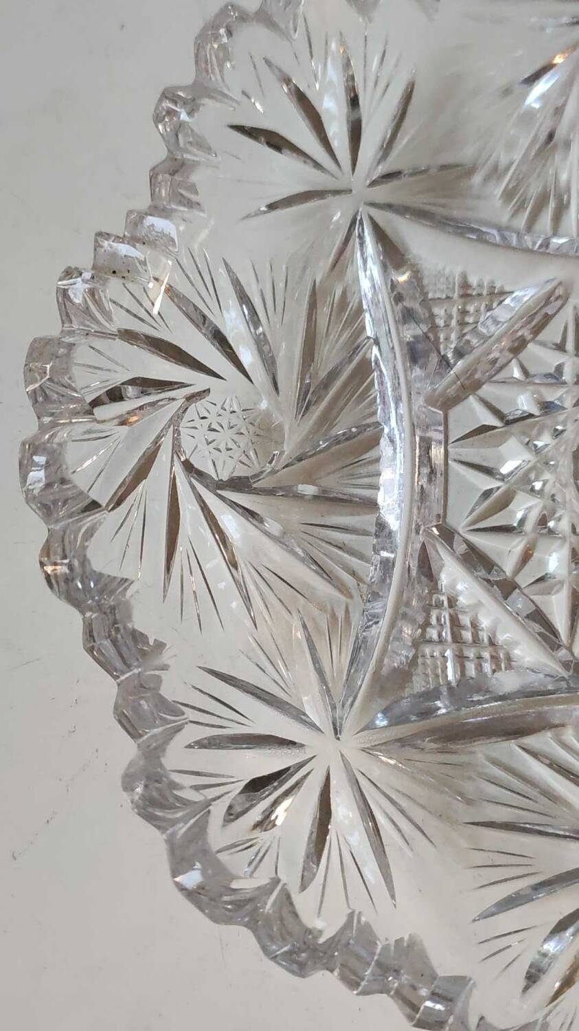 Vintage pocket tray in cut Bohemian crystal. Sophisticated star/brass patterns. Stylish Czech Boho