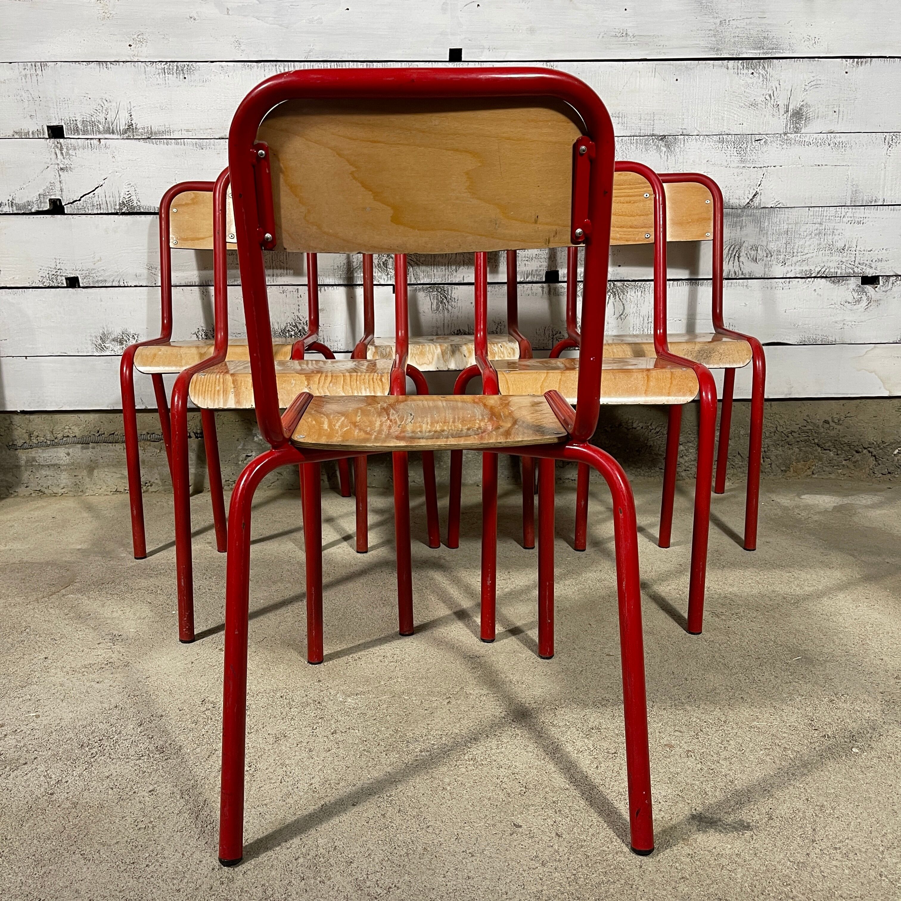 Series of 6 school chairs