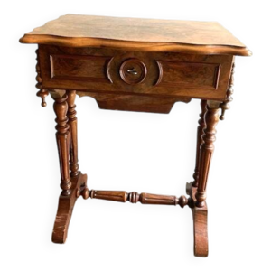 Table d'appoint, travailleuse