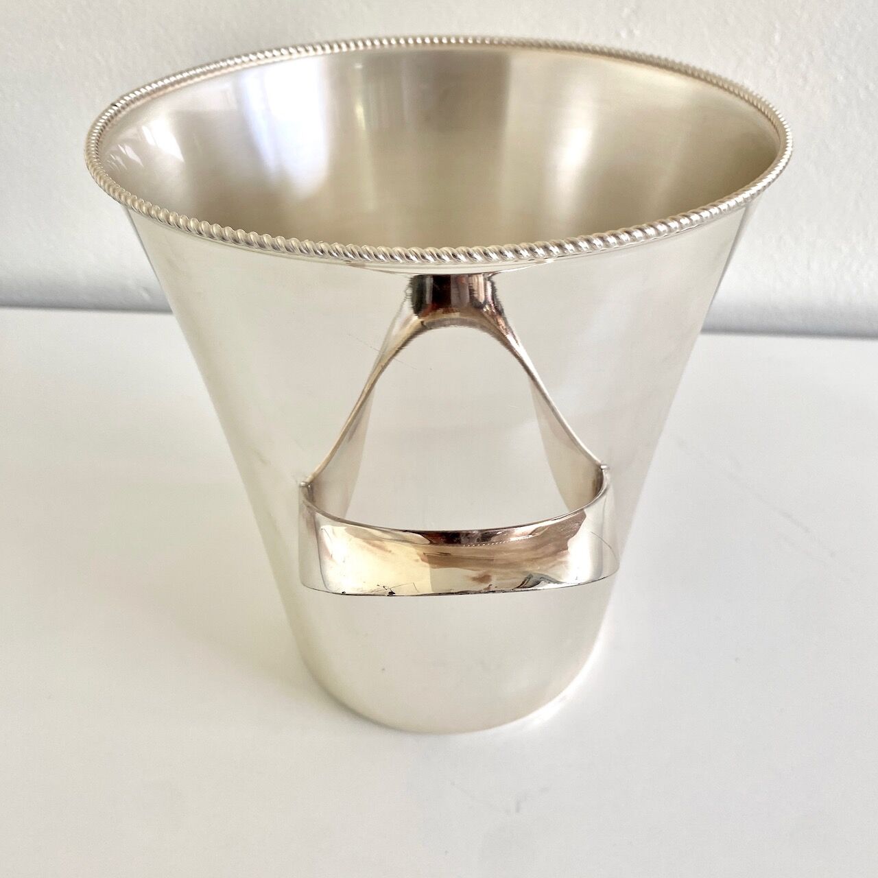 Seau à champagne millésimé
