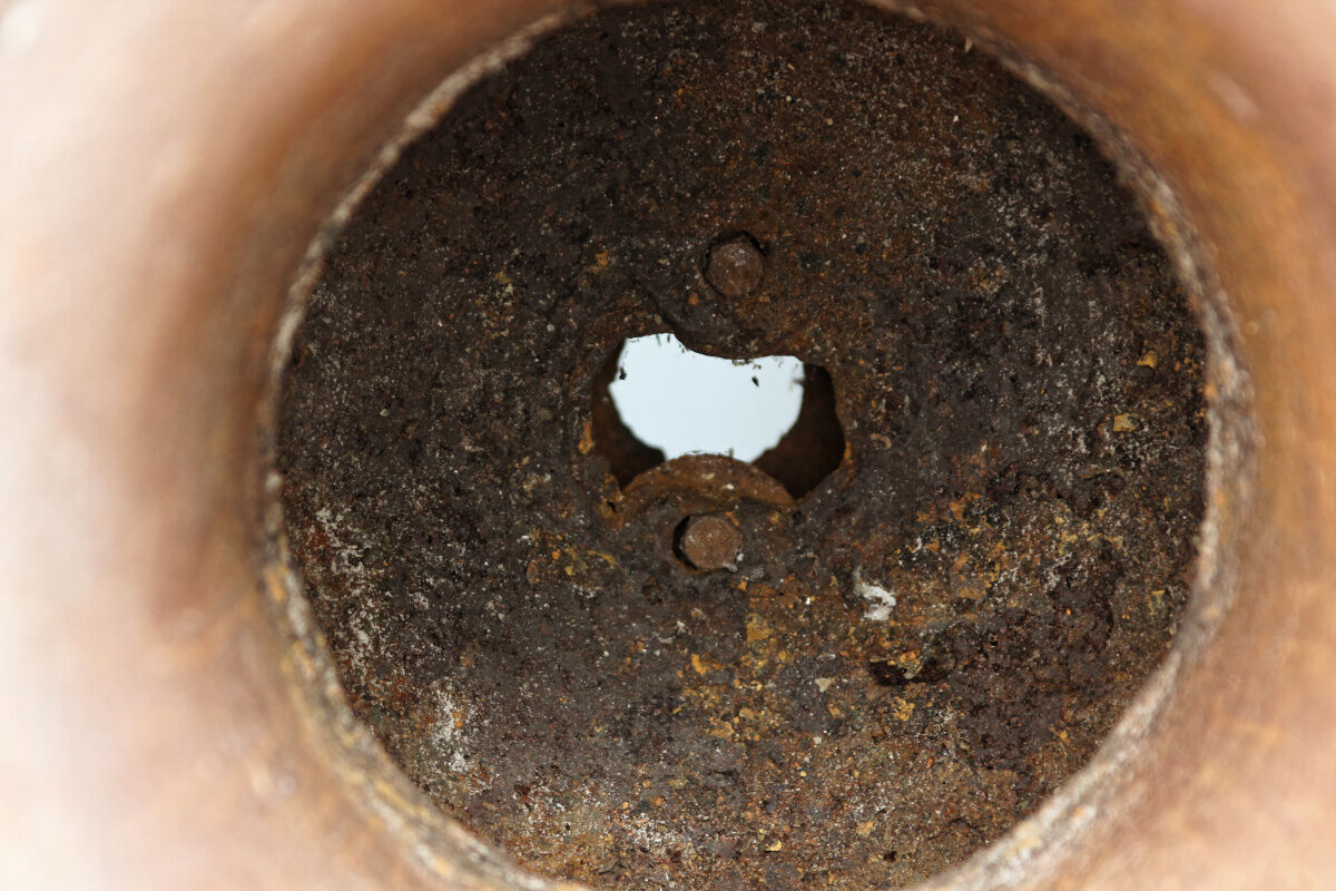Ancient Medici vase in cast iron