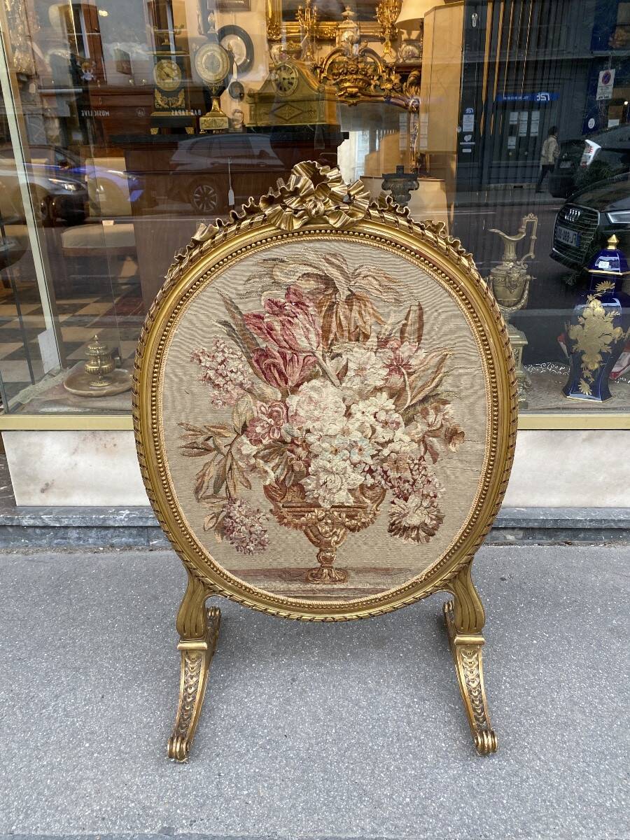 Gilded wooden screen and Napoleon III floral tapestry