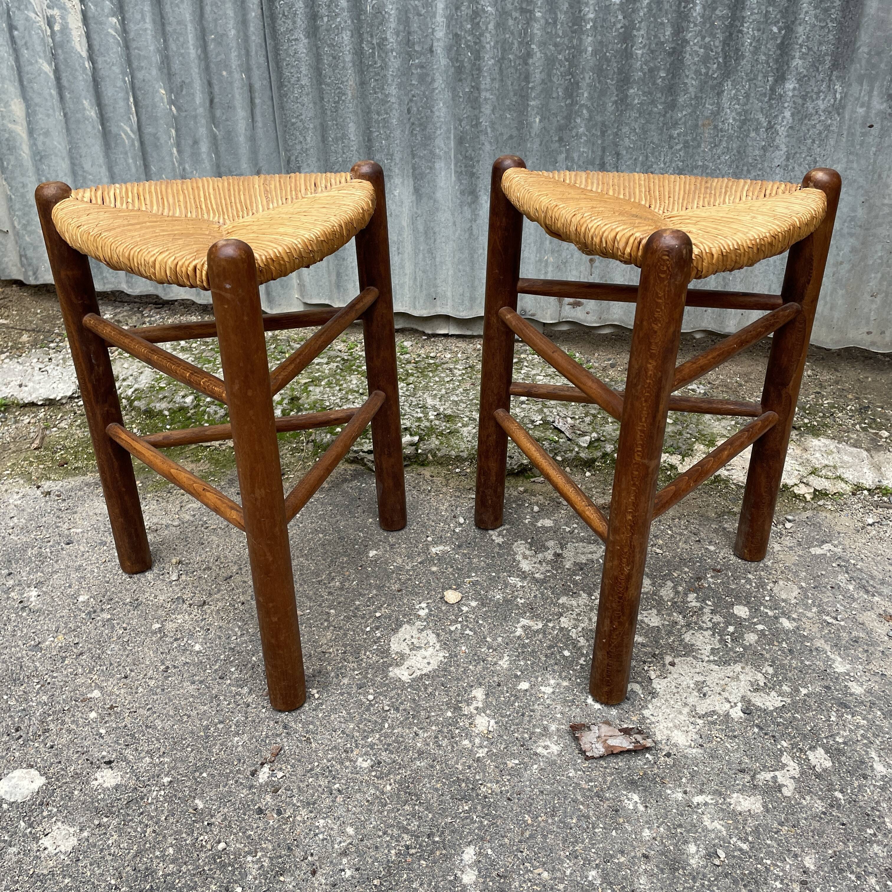 Pair tripod stool vintage design wood and straw
