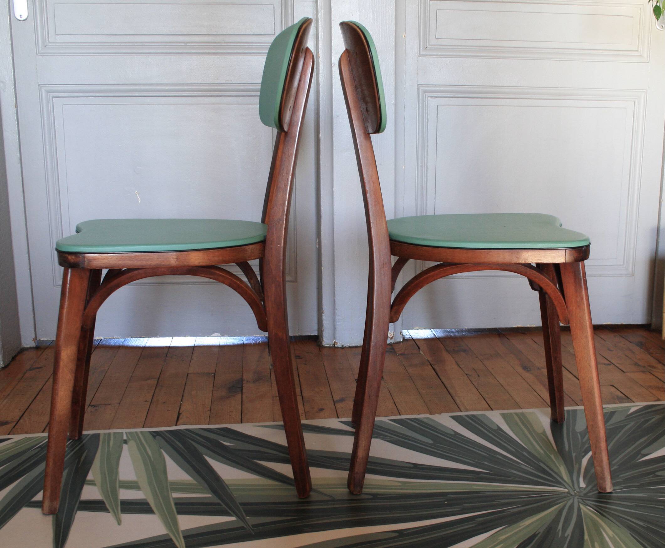 Baumann Green Heart Chairs